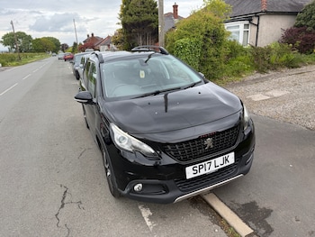 Used Peugeot 2008 2017 for sale - 78633912: Photo