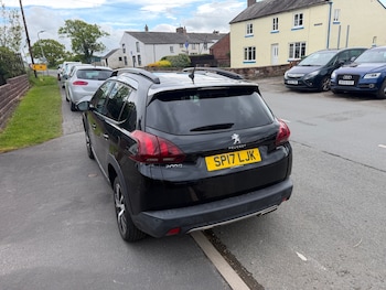 Used Peugeot 2008 2017 for sale - 78633912: Photo