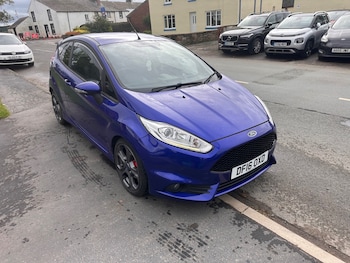 Used Ford Fiesta 2016 for sale - 76130554: Photo