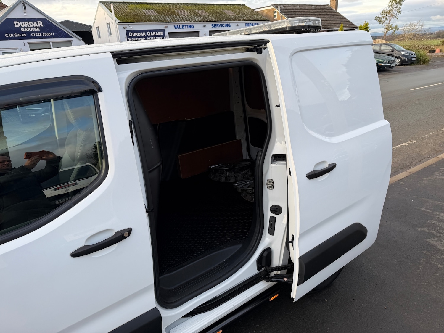 Used Peugeot Partner 2019 for sale - 77020695: Photo 5