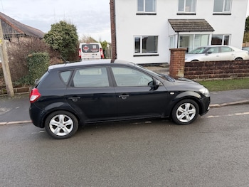 Used Kia Ceed 2009 for sale - 77138703: Photo