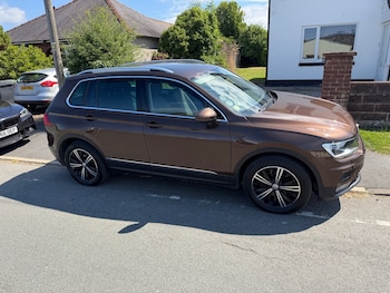 Used Volkswagen Tiguan 2017 for sale - 79257741: Photo