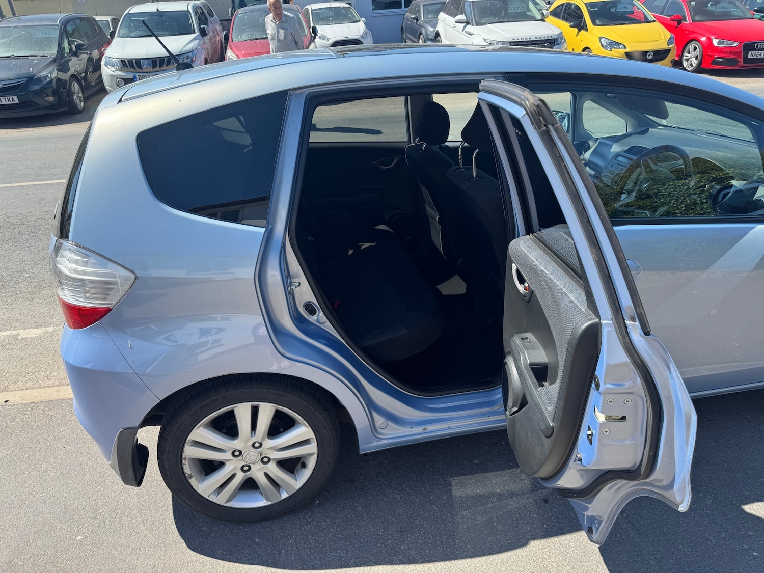 Vehicle 6