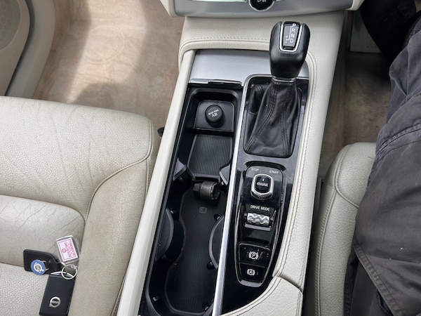 Used Volvo XC90 2015 for sale - 75272915: Photo 17