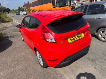 Used Ford Fiesta 2015 for sale - 74914463: Photo