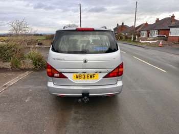 Used Ssangyong Rodius 2013 for sale - 72896865: Photo