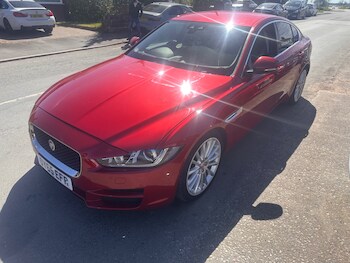Used Jaguar XE 2015 for sale - 78542708: Photo