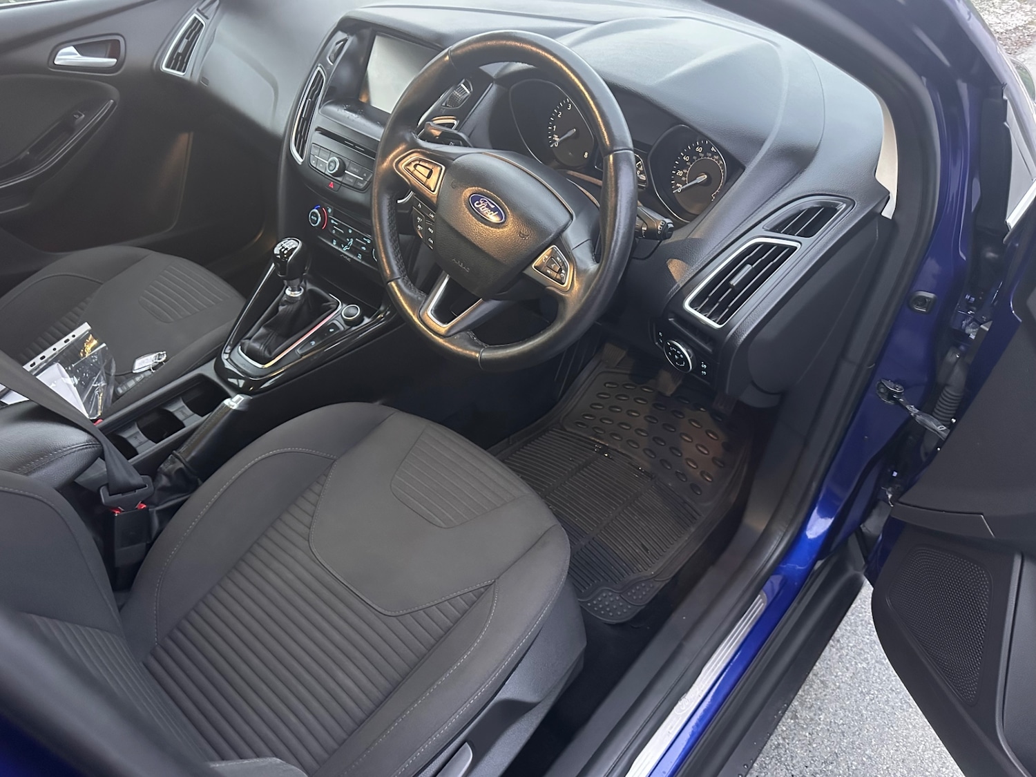 Used Ford Focus 2015 for sale - 76557040: Photo 7