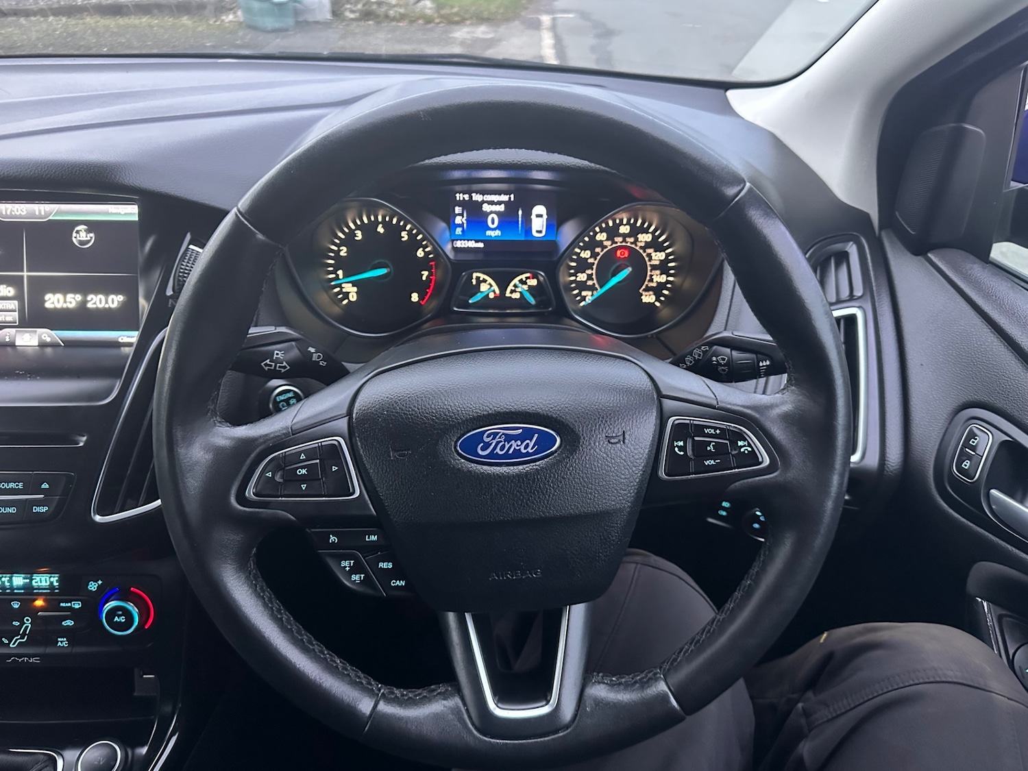 Used Ford Focus 2015 for sale - 76557040: Photo 8