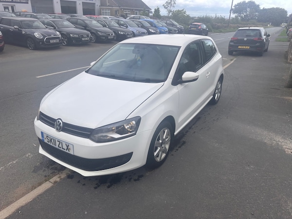 Used Volkswagen Polo 2011 for sale - 76220505: Photo 6