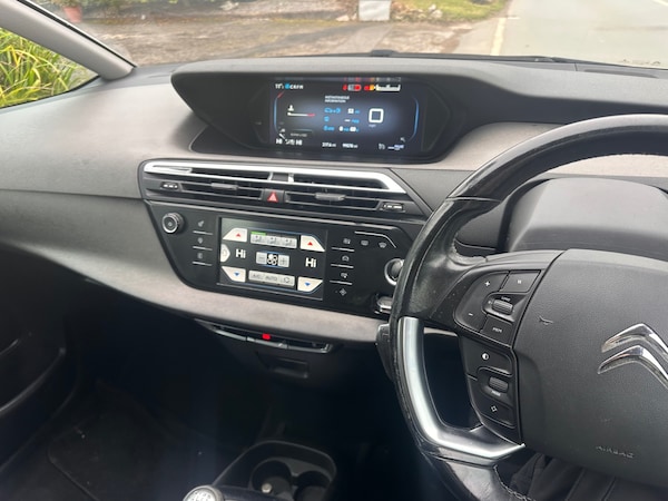 Used Citroen C4 Grand Picasso 2015 for sale - 76265401: Photo 10