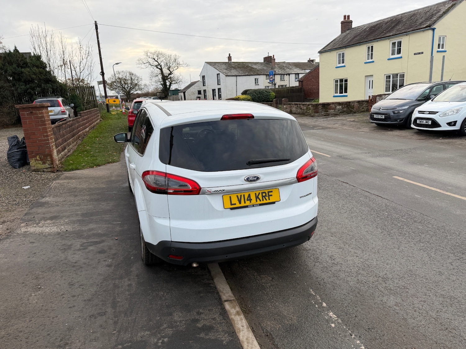 Used Ford S-Max 2014 for sale - 76656427: Photo 3