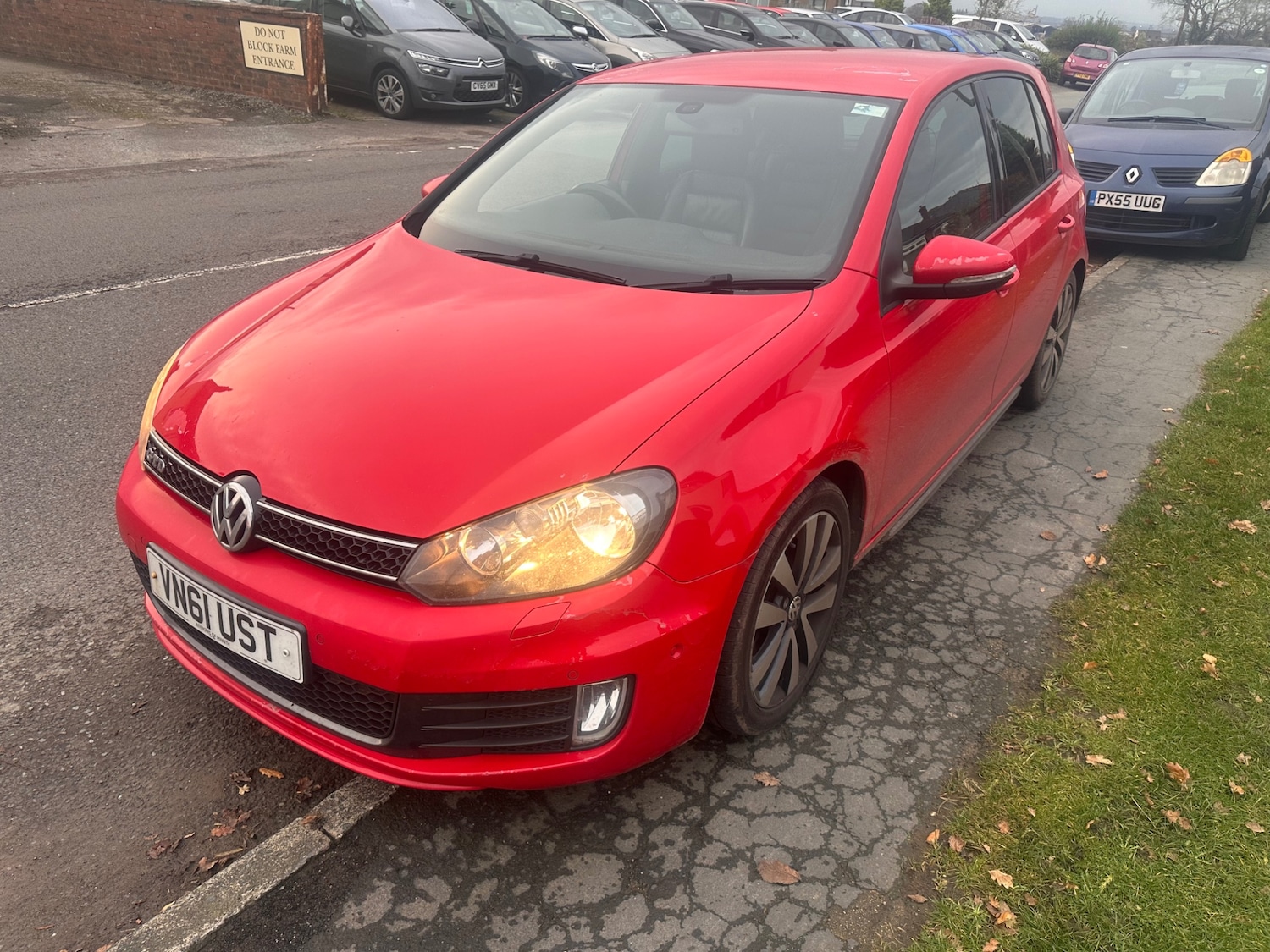 Used Volkswagen Golf 2011 for sale - 76494135: Photo 6