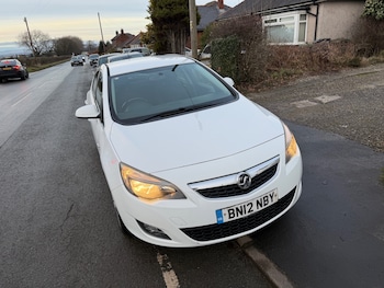 Vauxhall Astra feature image