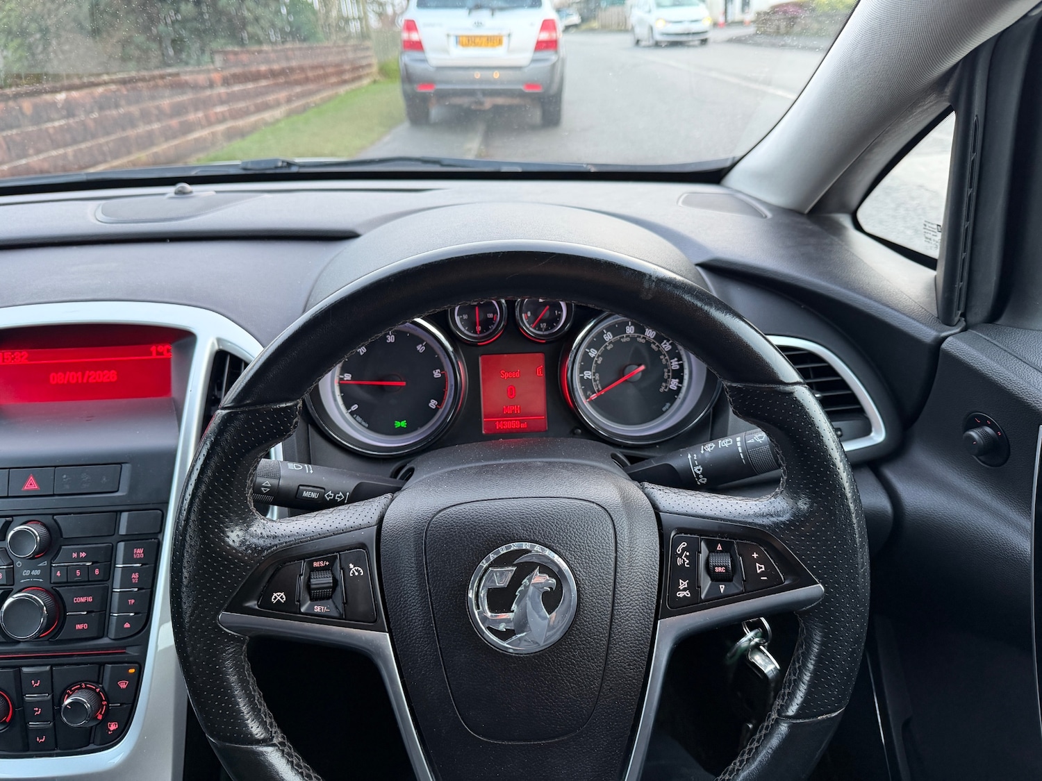 Used Vauxhall Astra 2012 for sale - 77139188: Photo 8