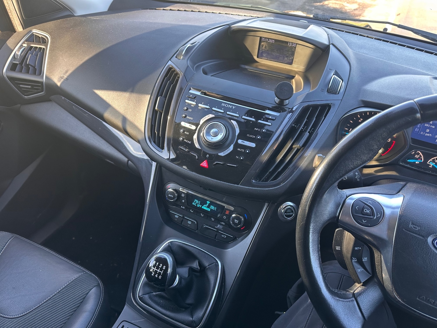 Used Ford Kuga 2014 for sale - 76696622: Photo 10