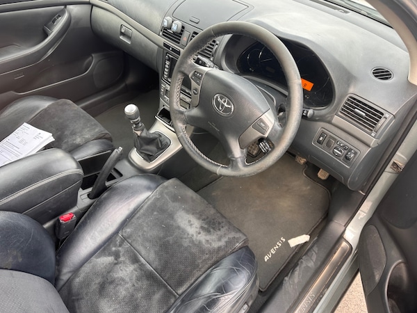 Used Toyota Avensis 2007 for sale - 74000235: Photo 6