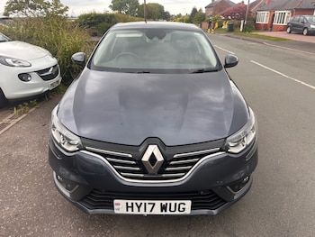 Used Renault Megane 2017 for sale - 78630359: Photo
