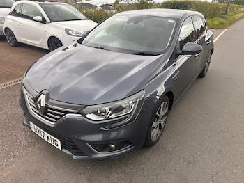 Used Renault Megane 2017 for sale - 78630359: Photo
