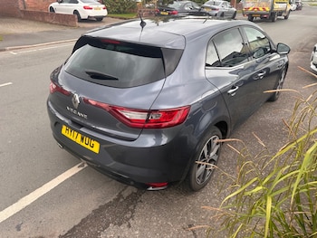 Used Renault Megane 2017 for sale - 78630359: Photo