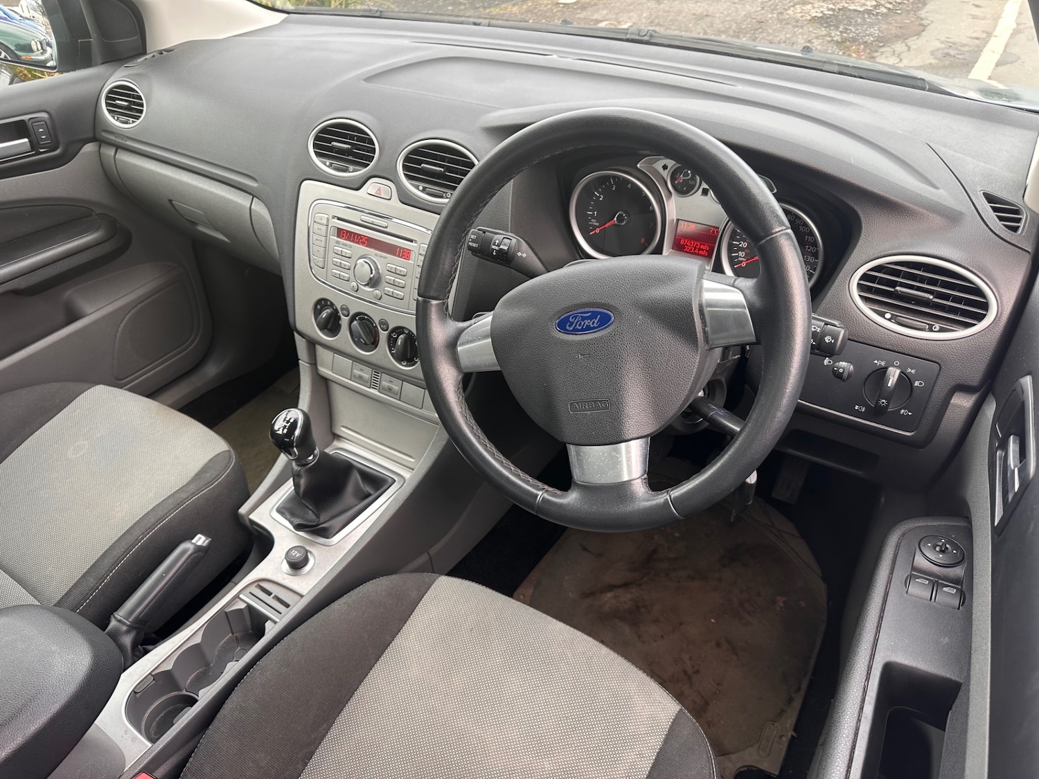 Used Ford Focus 2009 for sale - 76576965: Photo 7