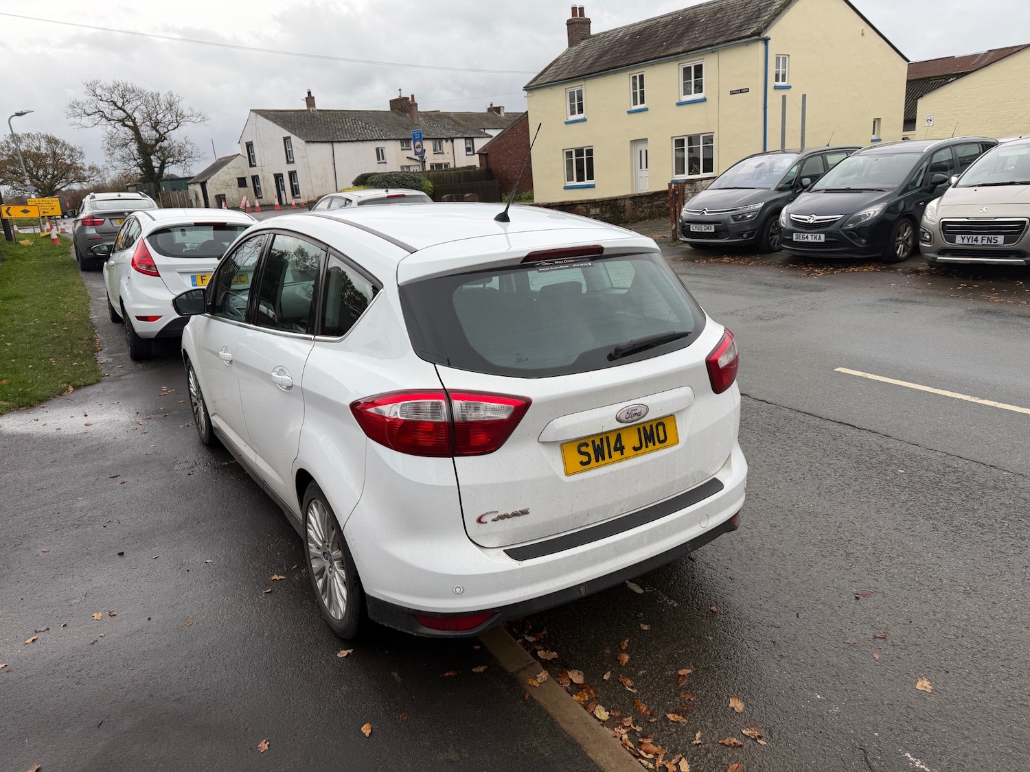 Used Ford C-Max 2014 for sale - 76547563: Photo 4
