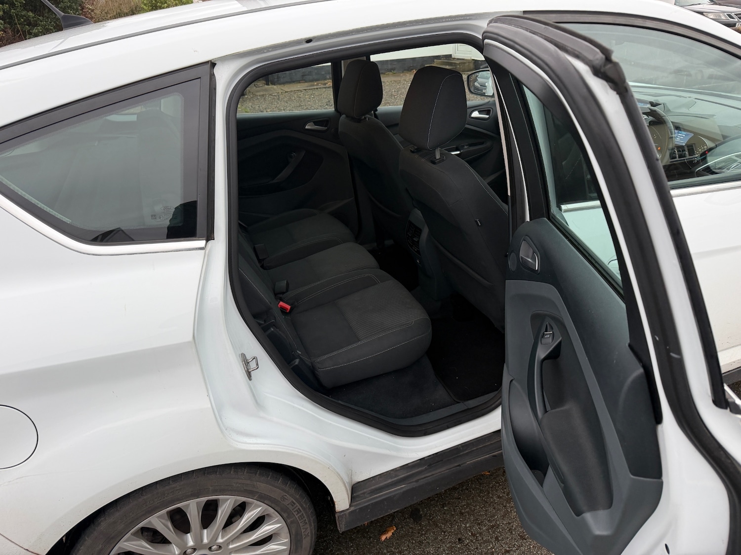 Used Ford C-Max 2014 for sale - 76547563: Photo 6