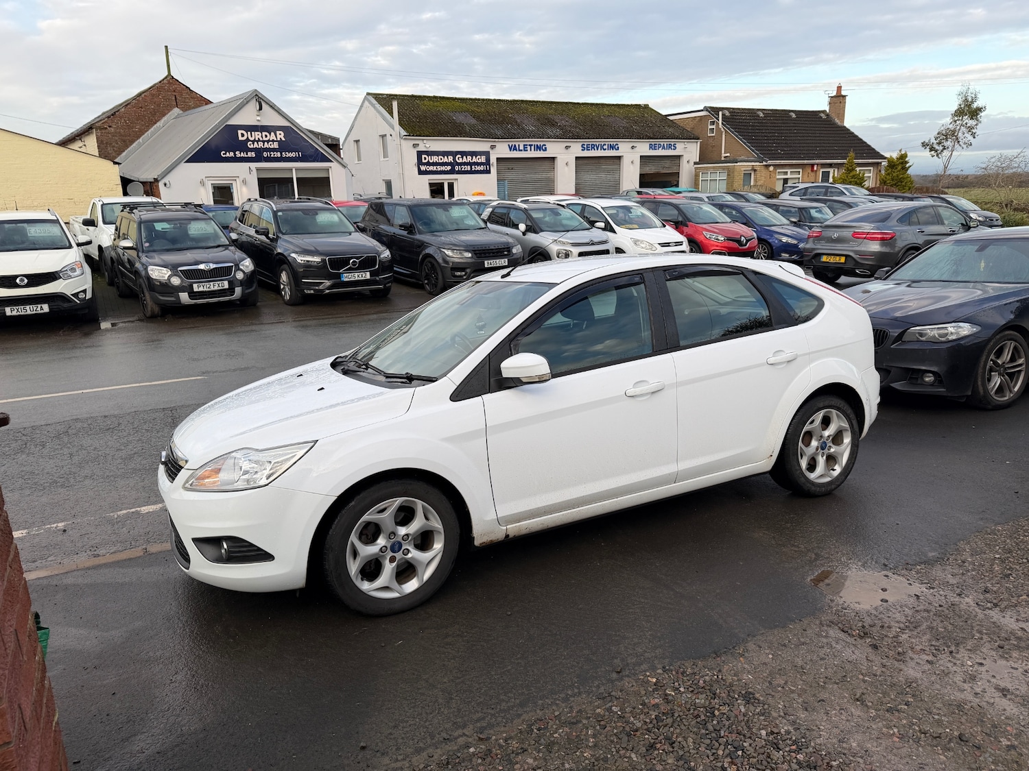 Used Ford Focus 2011 for sale - 77270792: Photo 2