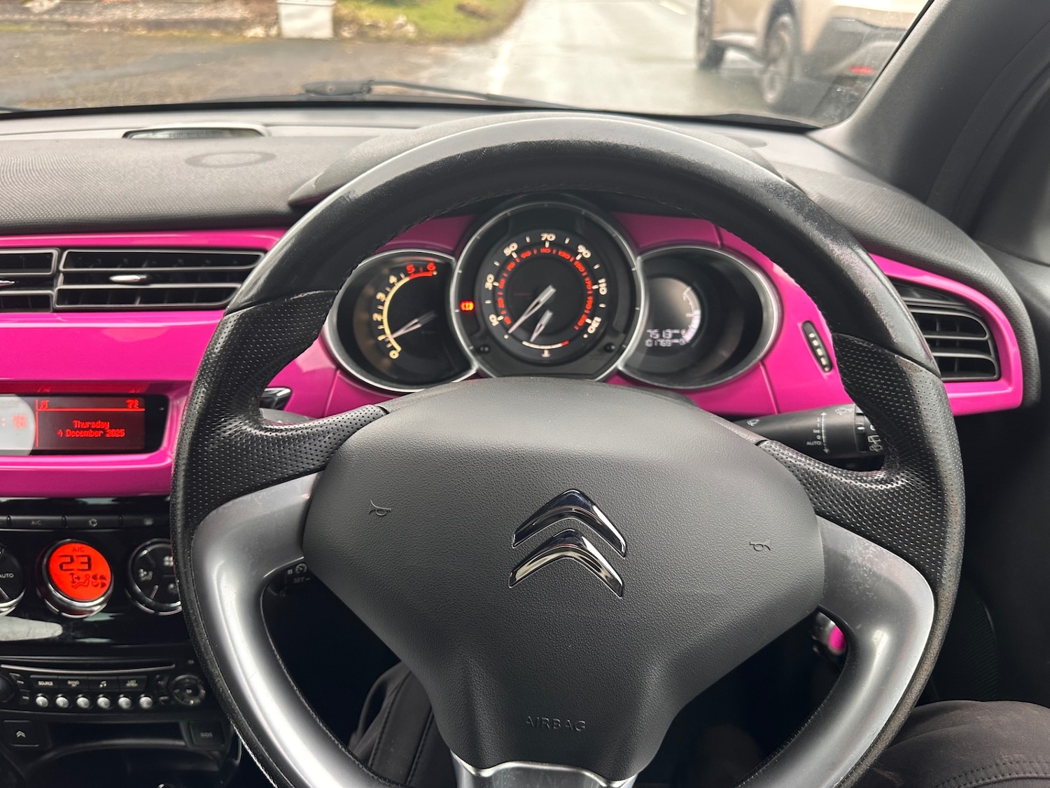 Used Citroen DS3 2014 for sale - 76809325: Photo 8