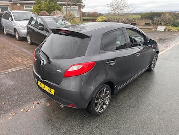 Used Mazda Mazda2 2013 for sale - 76544619: Photo