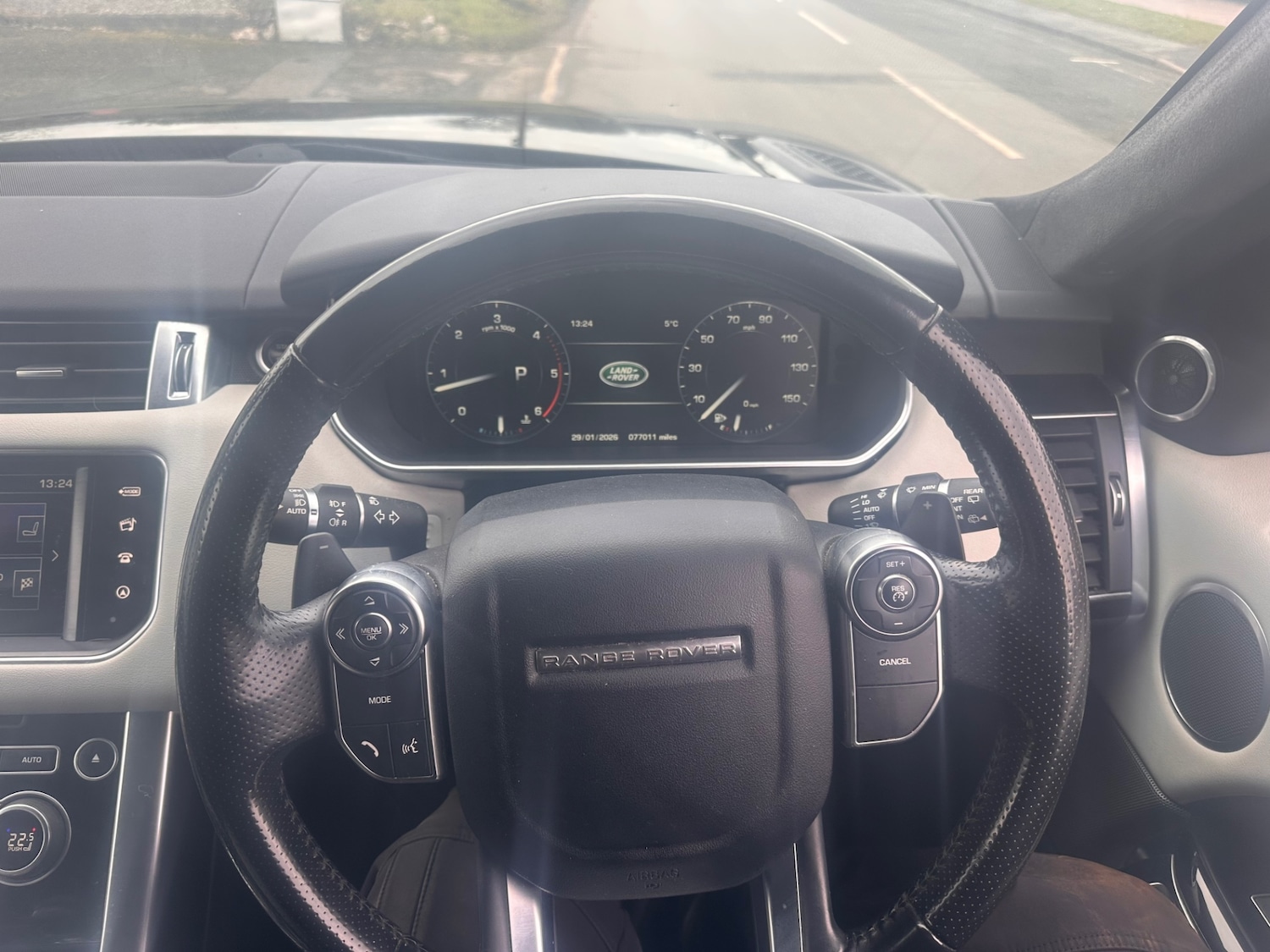 Used Land Rover Range Rover Sport 2016 for sale - 77365585: Photo 9