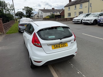 Used Ford Fiesta 2012 for sale - 79048205: Photo
