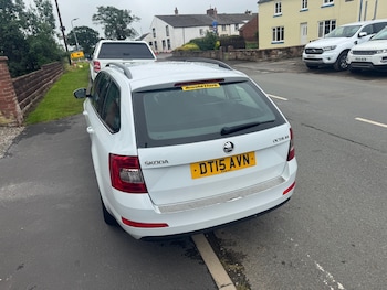 Used Skoda Octavia 2015 for sale - 75157255: Photo