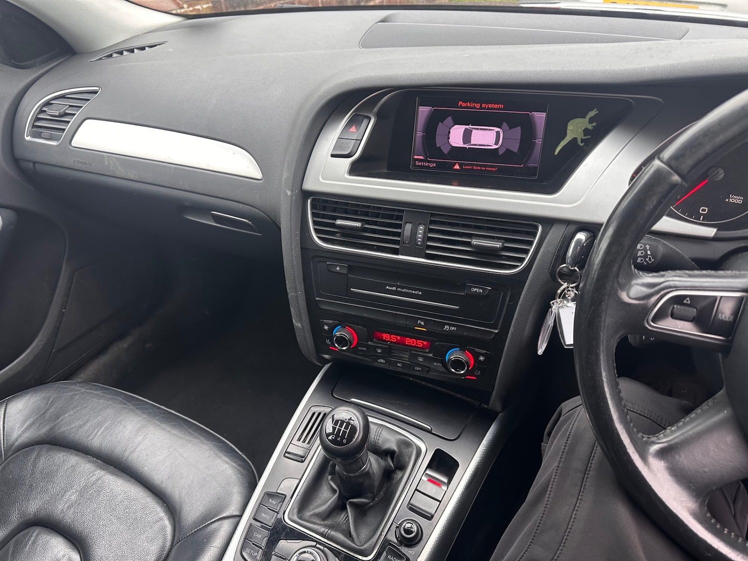 Used Audi A4 2011 for sale - 77403886: Photo 8