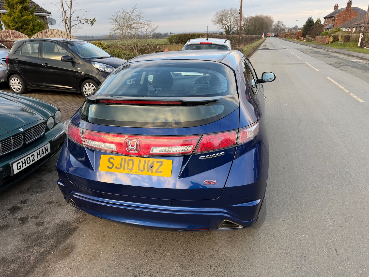 Used Honda Civic 2010 for sale - 77370513: Photo 3