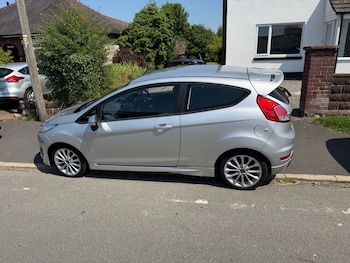Used Ford Fiesta 2015 for sale - 79168384: Photo