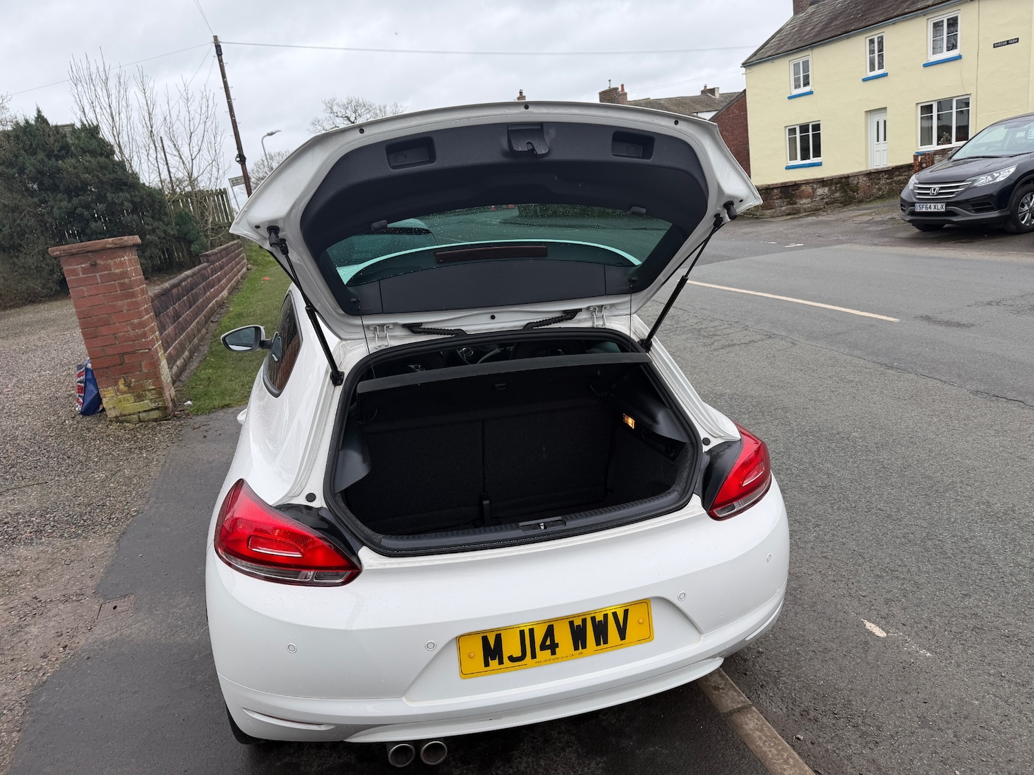 Used Volkswagen Scirocco 2014 for sale - 77537110: Photo 5