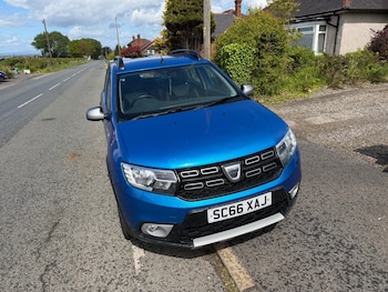 Used Dacia Sandero Stepway 2016 for sale - 78571938: Photo