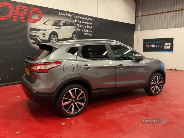 Used Nissan Qashqai 2016 for sale - 76513950: Photo 3