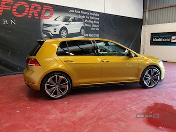 Used Volkswagen Golf 2018 for sale - 77575623: Photo