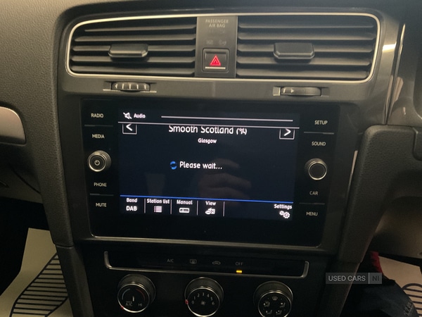 Used Volkswagen Golf 2018 for sale - 77575623: Photo 8