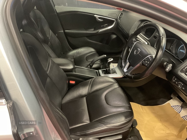 Used Volvo V40 2017 for sale - 77412625: Photo 8