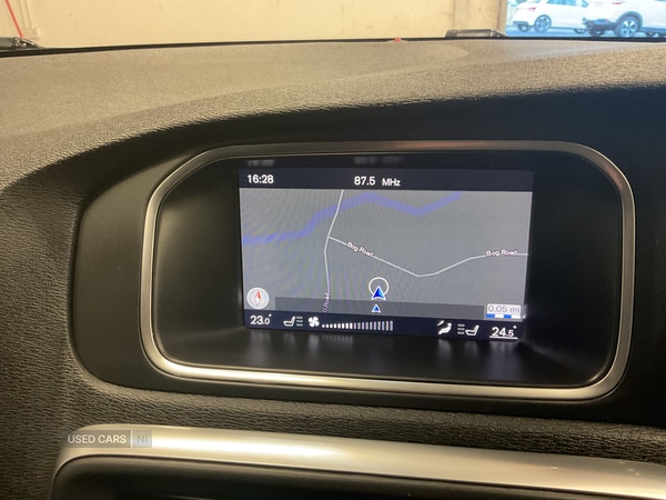 Used Volvo V40 2017 for sale - 77412625: Photo 9