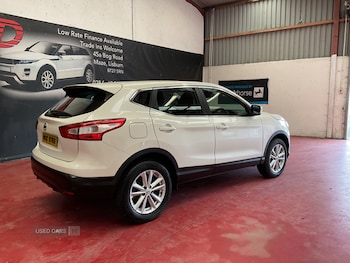 Used Nissan Qashqai 2017 for sale - 78116859: Photo