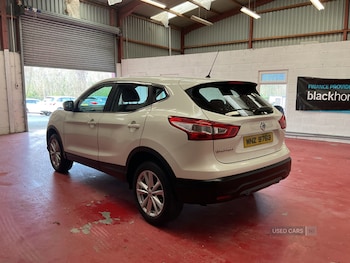 Used Nissan Qashqai 2017 for sale - 78116859: Photo