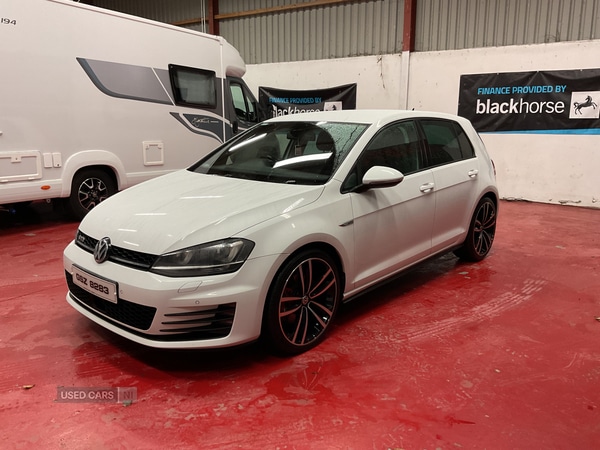 Used Volkswagen Golf 2013 for sale - 76936940: Photo 5
