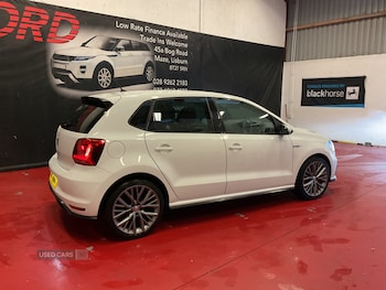 Used Volkswagen Polo 2017 for sale - 76900017: Photo