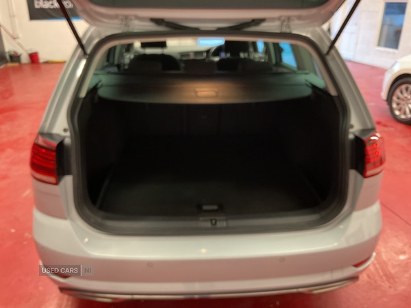 Used Volkswagen Golf 2017 for sale - 76338135: Photo 7