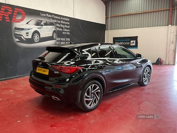 Used Infiniti Q30 2017 for sale - 76216056: Photo 2