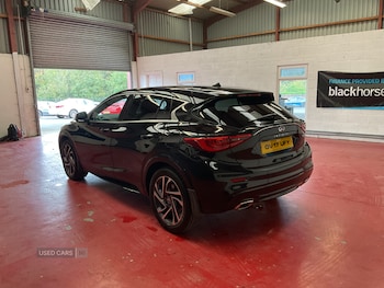 Used Infiniti Q30 2017 for sale - 76216056: Photo 4